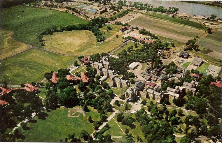 File:Topeka Kansas.jpg