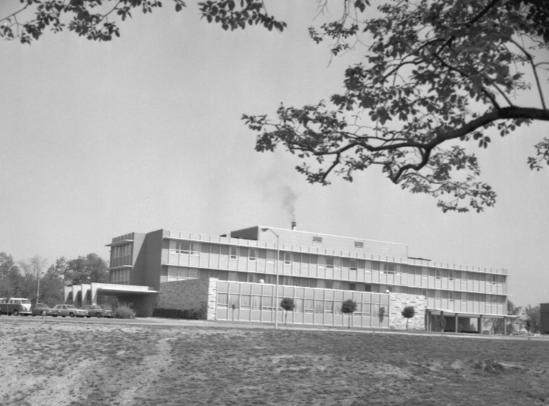 File:ILaltonnewbldg1967.png