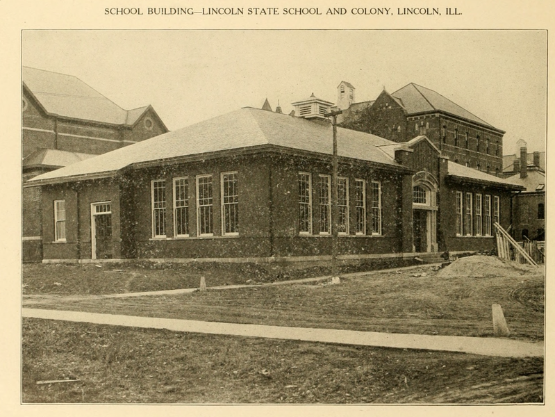 File:lincolnschollbldg1916.png